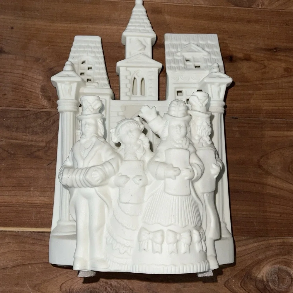 Partylite Village Christmas Carolers Tealight Candle Holder P0204 White Bisque - Picture 10 of 10
